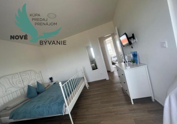 Chorvátsko - Na predaj novostavba s bazénom a výhľadom na more