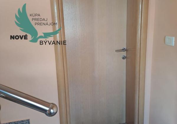 Apartmán s výhľadom na more a záhradou , Chorvatsko -Nin -Zaton