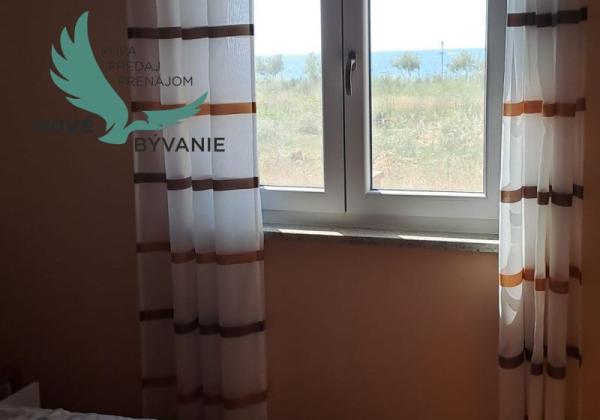 Apartmán s výhľadom na more a záhradou , Chorvatsko -Nin -Zaton