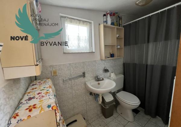 Dom 2x apartmán s výhľadom na more na ostrove Vir v Chorvátsku