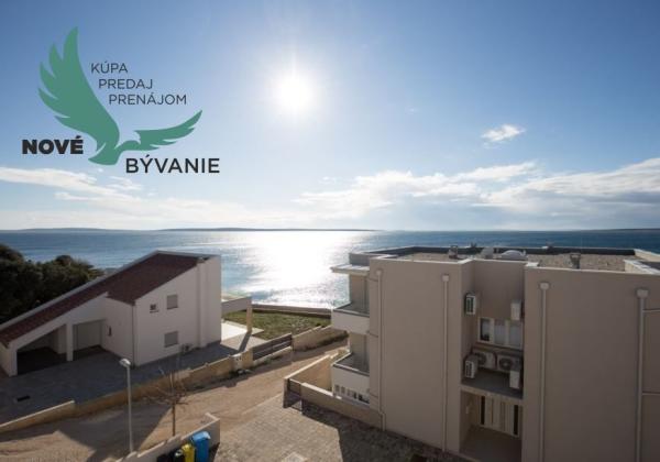 Luxusný apartmán s výhľadom na more len 30m od mora so 4x spálňou v Chorvátsku