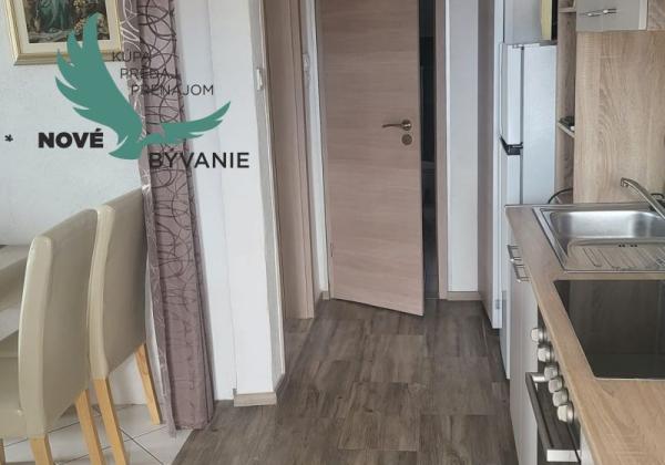 Predaj dva apartmány len 200m od mora s výhľadom na more, Chorvátsko