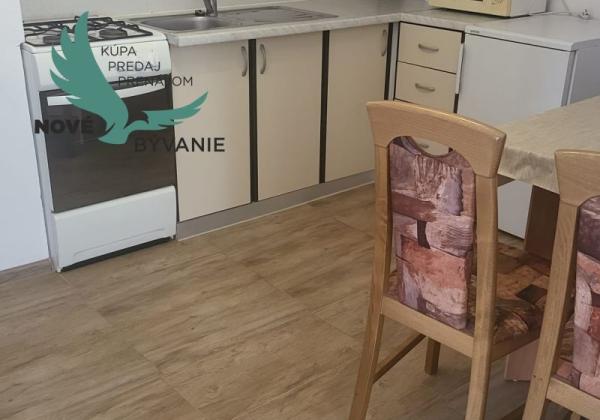 Predaj dva apartmány len 200m od mora s výhľadom na more, Chorvátsko