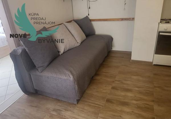 Predaj dva apartmány len 200m od mora s výhľadom na more, Chorvátsko