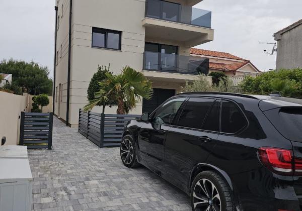 Chorvátsko Novostavba blízko mora s výhľadom na more