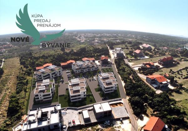 Novostavba apartmánu len 150m od mora s výhľadom na more vo vyhľadávanej lokalite v Chorvátsku v Zatone