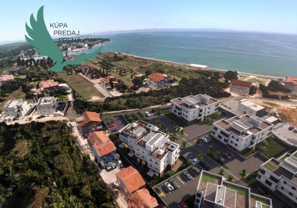 Novostavba apartmánu len 150m od mora s výhľadom na more vo vyhľadávanej lokalite v Chorvátsku v Zatone