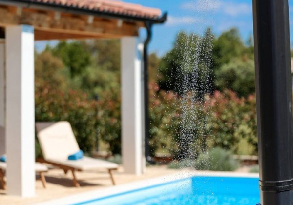 Krásna vila s bazénom na ostrove Pašman v Chorvátsku