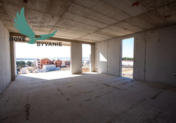 Luxusná novostavba v Chorvátsku na výbornom mieste s výhľadom na more na ostrove Pag- Povljana