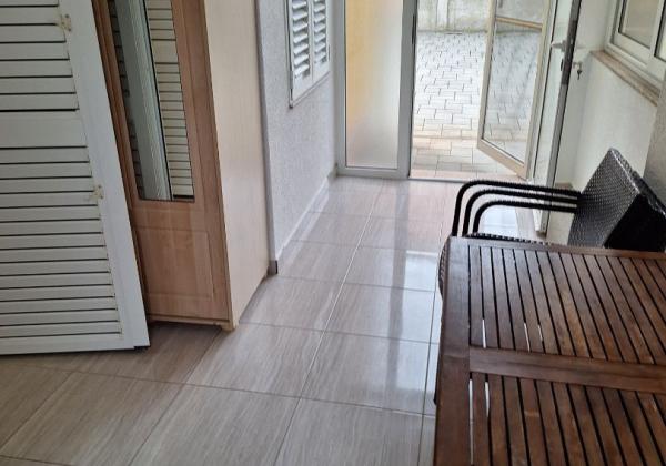 Chorvátsko - Apartmán len 80m od mora na ostrove Vir - Prezida