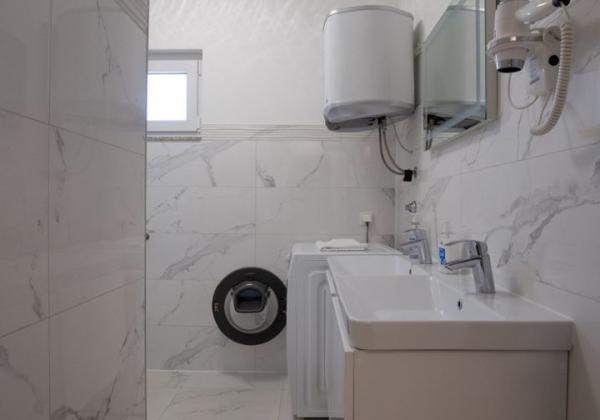 Chorvátsko - Na predaj apartmán 3x spálňa na ostrove Vir