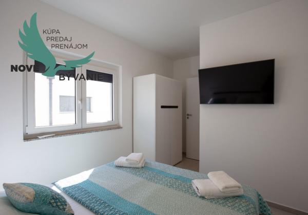 Chorvátsko - Na predaj apartmán 3x spálňa na ostrove Vir