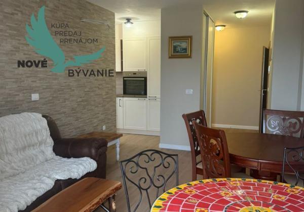 Apartmán 50m od mora s výhľadom na more v Chorvátsku