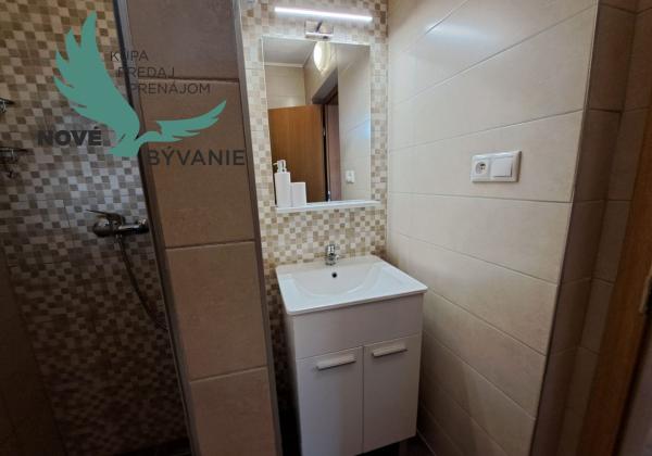 Exkluzívne dom 3x apartmán len 300m od mora v Chorvátsku