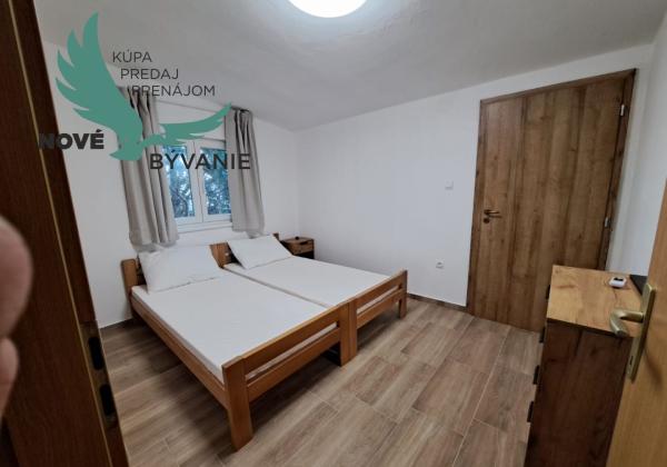 Exkluzívne dom 3x apartmán len 300m od mora v Chorvátsku