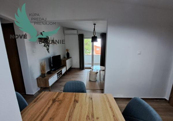 Exkluzívne dom 3x apartmán len 300m od mora v Chorvátsku