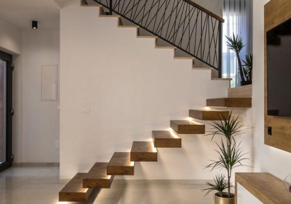 Exkluzívne na predaj vila s bazénom v Chorvátsku na lukratívnom mieste v Zatone