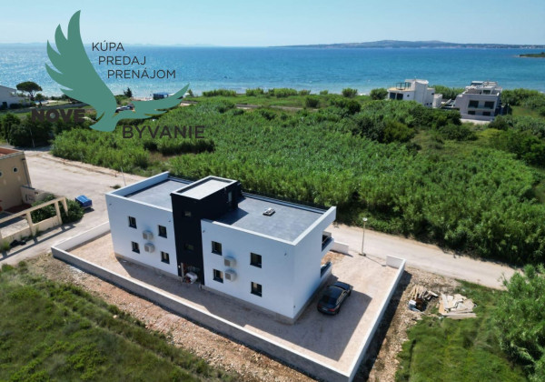 Apartmán s výhľadom na more a záhradou,Chorvátsko-Privlaka