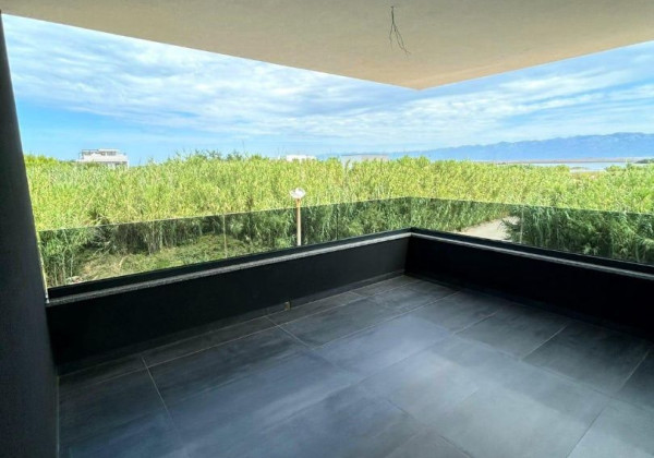 Apartmán s výhľadom na more a záhradou,Chorvátsko-Privlaka