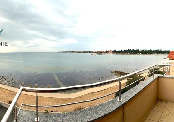 Exkluzívne apartmán v prvej rade od mora v Chorvátsku v Privlake