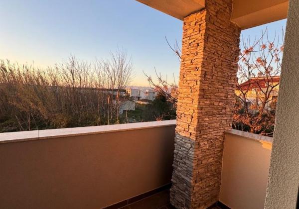 Chorvátsko - Exkluzívne novostavba domu len 30m od mora s výhľadom na more