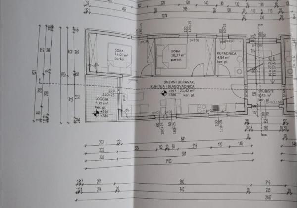 Novostavba apartmánu v centre ostrova Vir -Chorvátsko