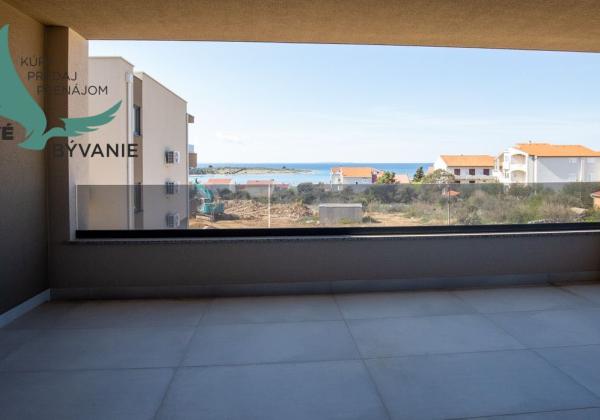 Na predaj novostavba apartmánu s výhľadom na more v Chorvátsku - Pag - Novalja