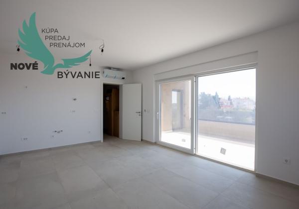 Na predaj novostavba apartmánu s výhľadom na more v Chorvátsku - Pag - Novalja