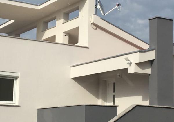 Chorvátsko - Exkluzívne na predaj luxusná vila 3x apartmán len 70 od mora