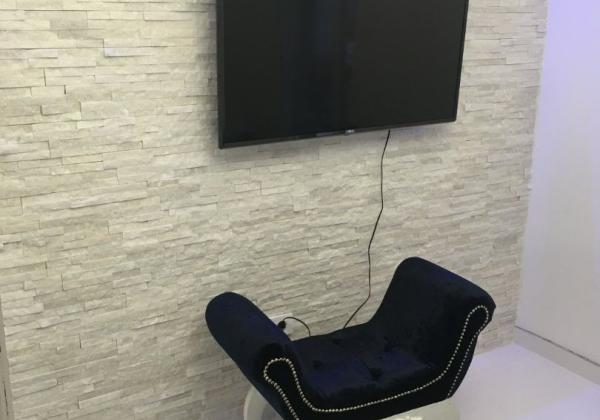 Chorvátsko - Exkluzívne na predaj luxusná vila 3x apartmán len 70 od mora