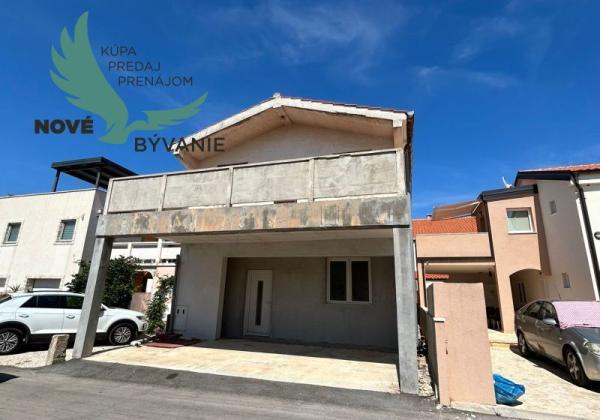 Dom vhodný ako investícia blízko mora v Chorvátsku- Vir