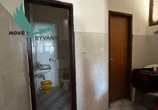 Dom vhodný ako investícia blízko mora v Chorvátsku- Vir