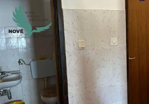 Dom vhodný ako investícia blízko mora v Chorvátsku- Vir