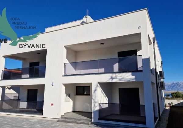 Chorvátsko: Novostavba apartmánu s výhľadom na more