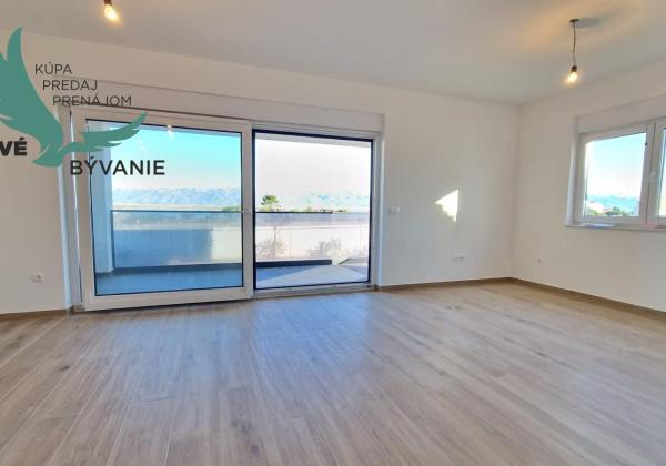 Chorvátsko: Novostavba apartmánu s výhľadom na more