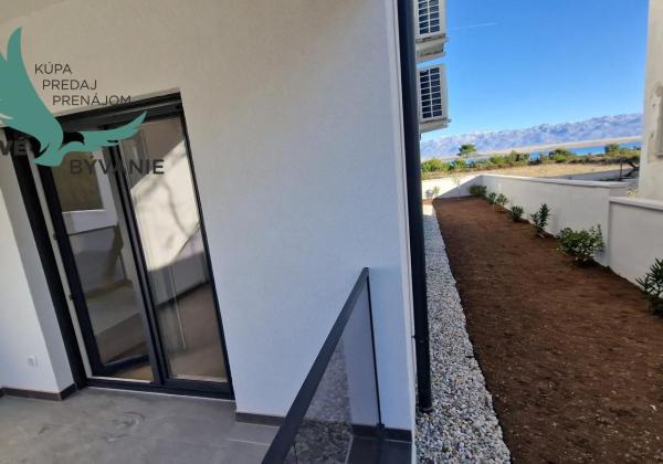 Chorvátsko: Novostavba apartmánu s výhľadom na more