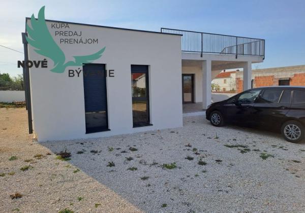 Novostavba domu s výhľadom na more ,Chorvátsko - Vrsi