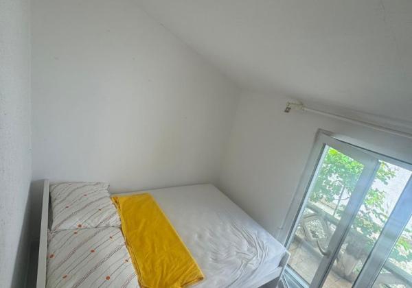 Exkluzívne na predaj domček len 100m od mora jedinečná ivestícia v Chorvátsku