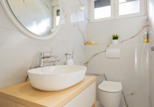 Na predaj luxusná vila s bazénom, výhľadom na more , kompletne zariadená - Zaton - Chorvátsko