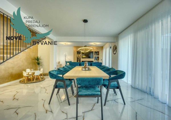 Na predaj luxusná vila s bazénom, výhľadom na more , kompletne zariadená - Zaton - Chorvátsko