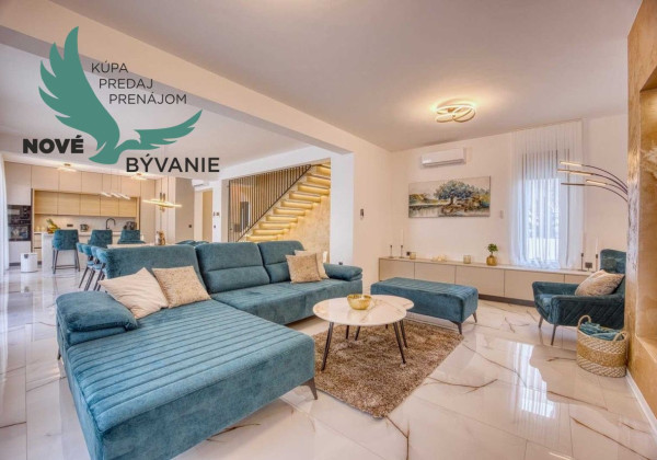 Na predaj luxusná vila s bazénom, výhľadom na more , kompletne zariadená - Zaton - Chorvátsko