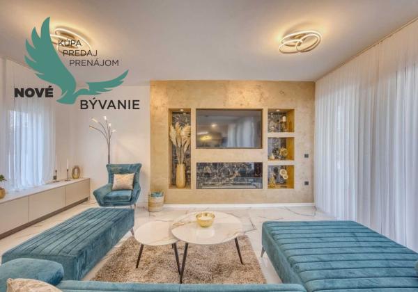 Na predaj luxusná vila s bazénom, výhľadom na more , kompletne zariadená - Zaton - Chorvátsko