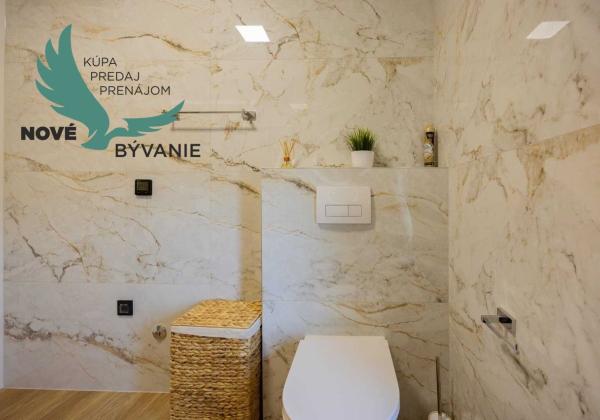 Na predaj luxusná vila s bazénom, výhľadom na more , kompletne zariadená - Zaton - Chorvátsko