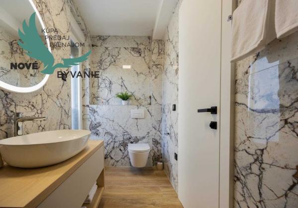 Na predaj luxusná vila s bazénom, výhľadom na more , kompletne zariadená - Zaton - Chorvátsko