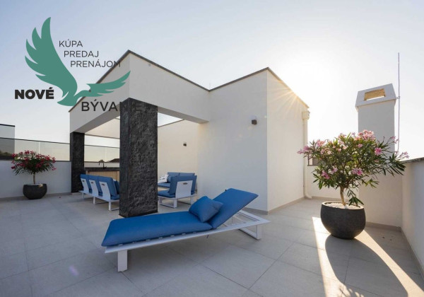 Na predaj luxusná vila s bazénom, výhľadom na more , kompletne zariadená - Zaton - Chorvátsko