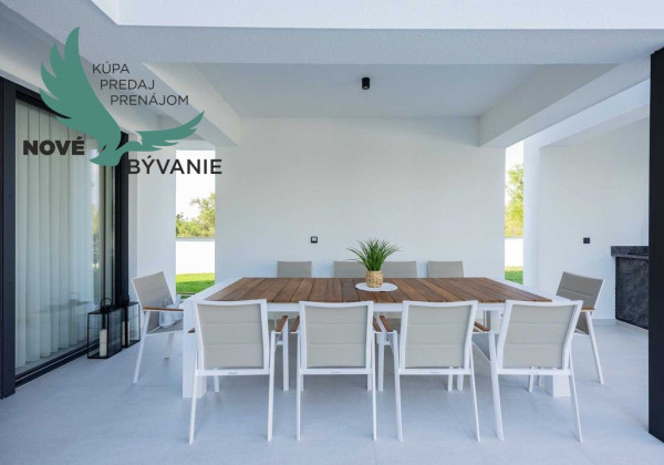 Na predaj luxusná vila s bazénom, výhľadom na more , kompletne zariadená - Zaton - Chorvátsko