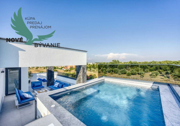 Na predaj luxusná vila s bazénom, výhľadom na more , kompletne zariadená - Zaton - Chorvátsko