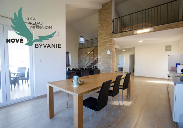 Na predaj dom len 130m od mora a pláže na ostrove Pag v Chorvátsku