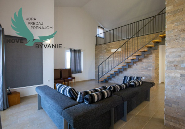 Na predaj dom len 130m od mora a pláže na ostrove Pag v Chorvátsku