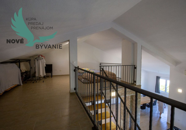 Na predaj dom len 130m od mora a pláže na ostrove Pag v Chorvátsku